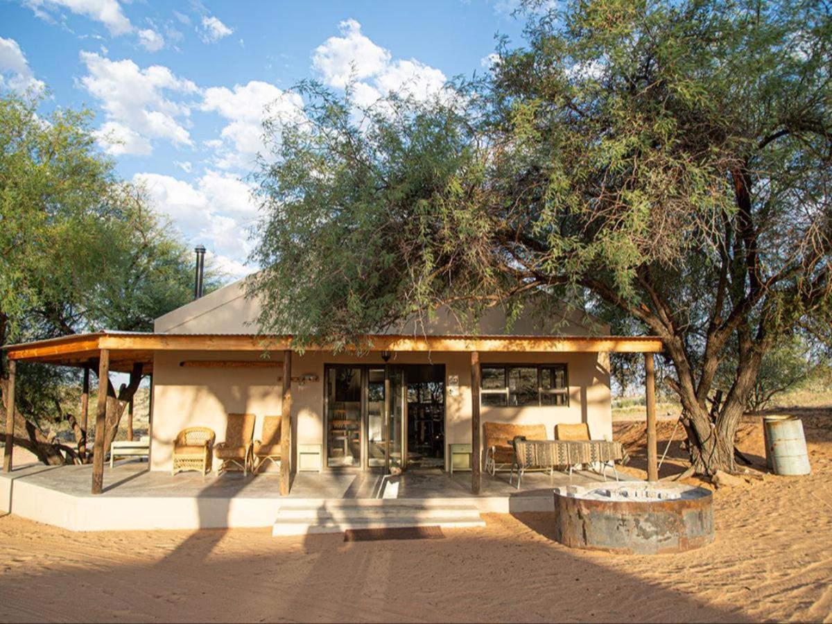 Zoutpanputs Game Lodge Askham Exterior photo